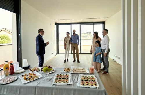 Real estate agent hosts open house