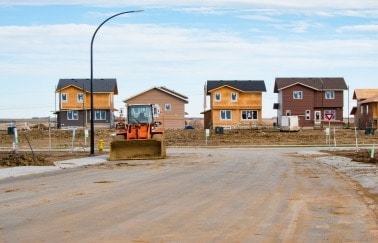 Builder Confidence Up, First-Time Homebuyer Options Down, Listing Descriptions, and More