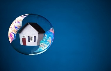 Housing Market Bubble Fears, Homebuyers Make Smaller Down Payments, Home Prices Keep Climbing, and More