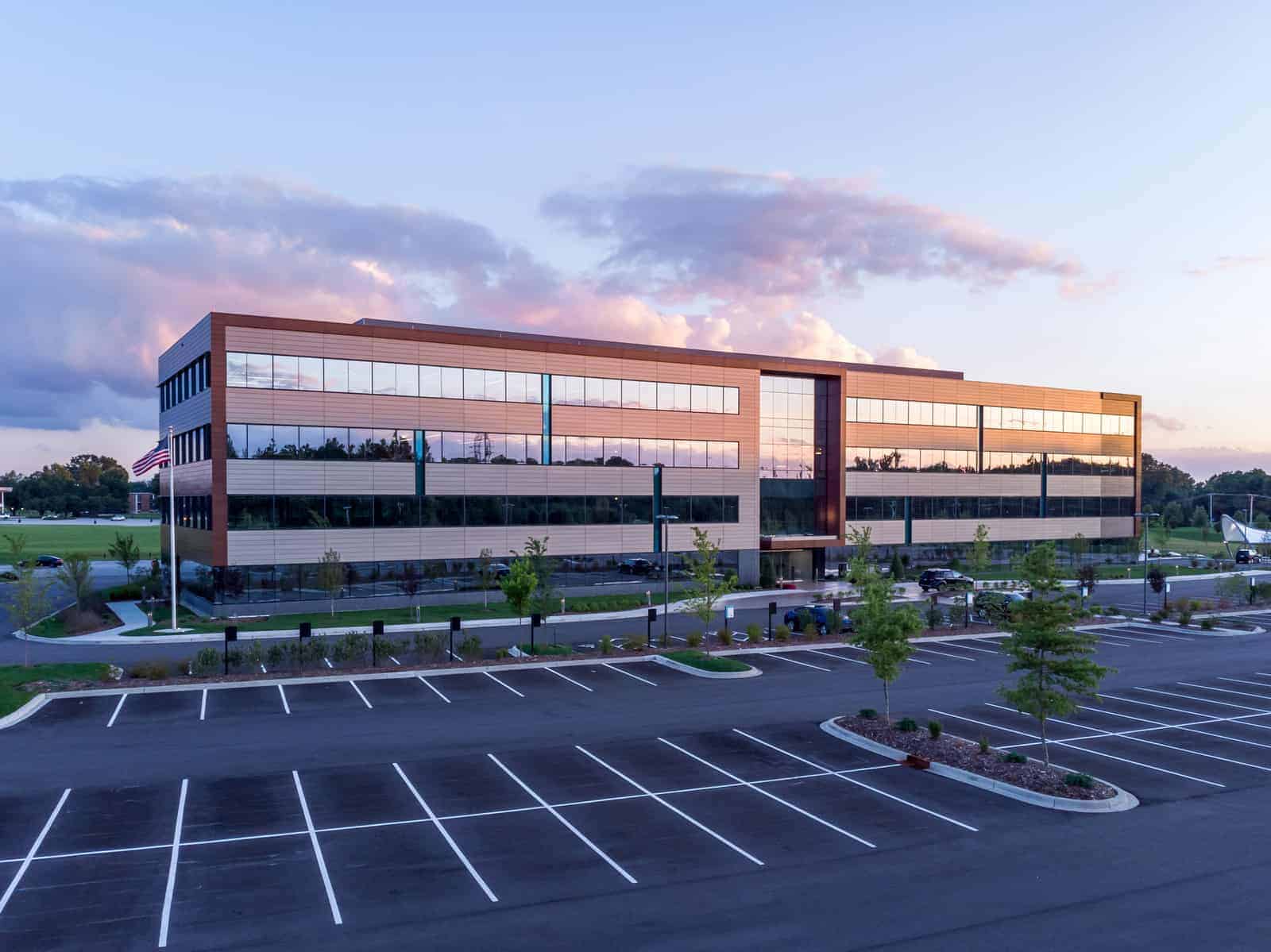 commercial real estate agent