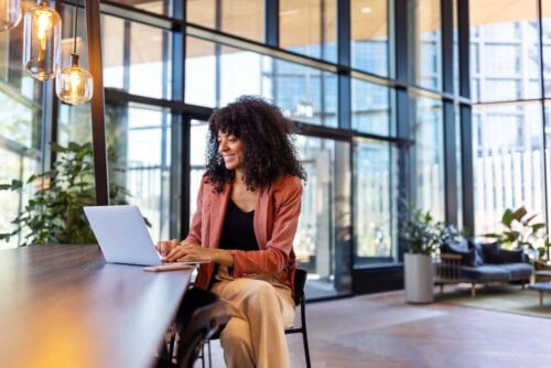 Real estate professional uses AI to streamline business operations.